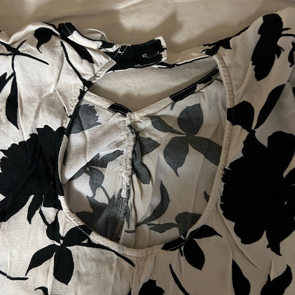 H&M - Picture 2 of 6